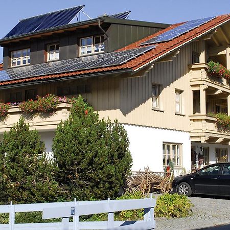 Haus Vierjahreszeiten โบเดนไมส์ ภายนอก รูปภาพ