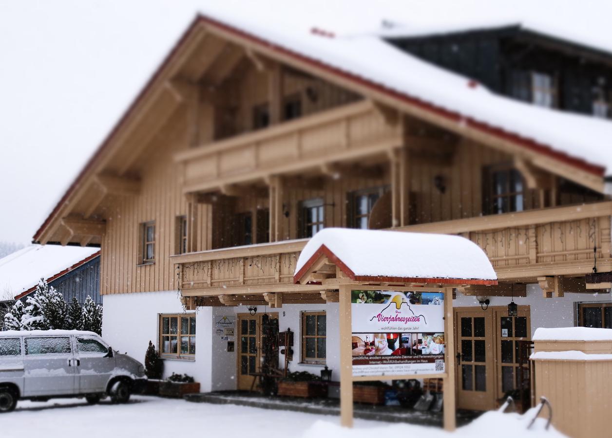 Haus Vierjahreszeiten โบเดนไมส์ ภายนอก รูปภาพ